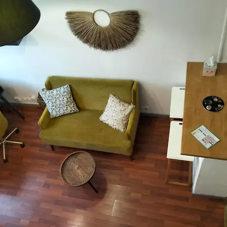 アパート Reims'nest