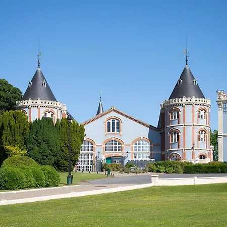 アパート Reims'nest *